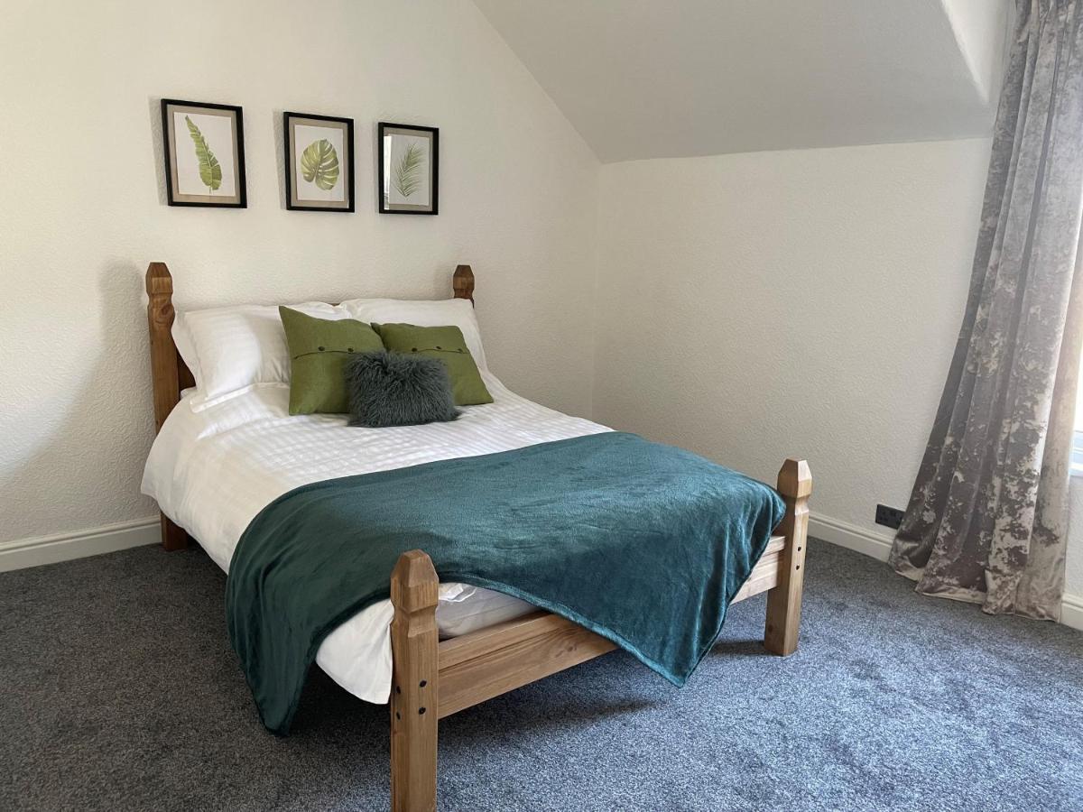 4 Bedroom House In Harrogate Town Centre Eksteriør billede